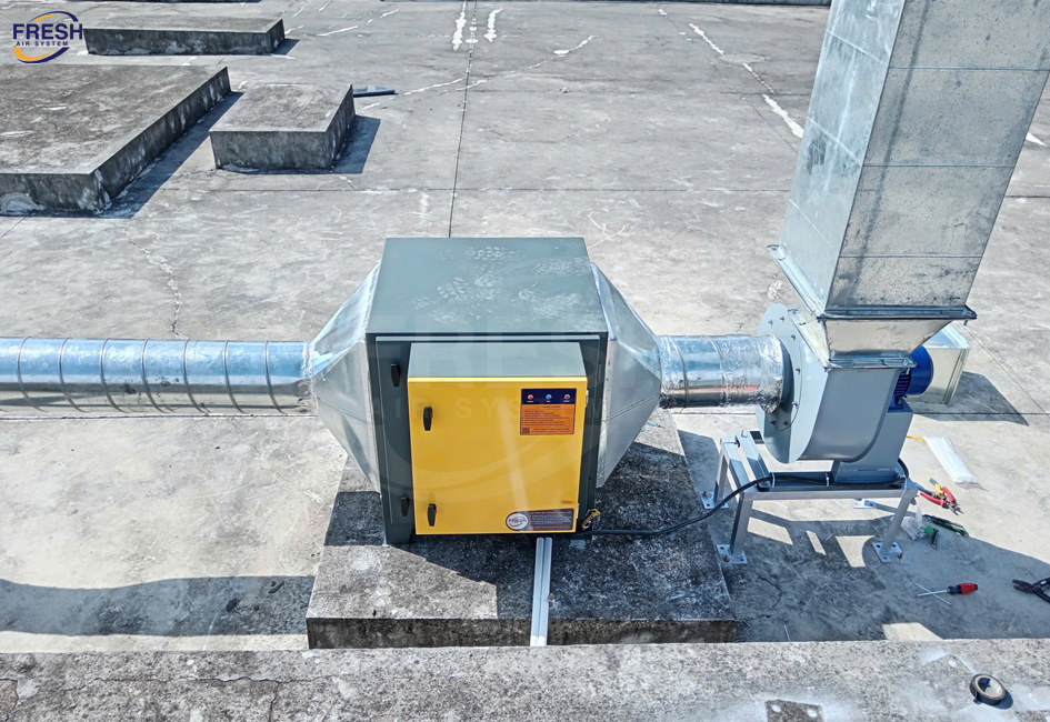 lap-dat-he-thong-xu-ly-khoi-bep-tai-khu-nha-an-nhan-vien